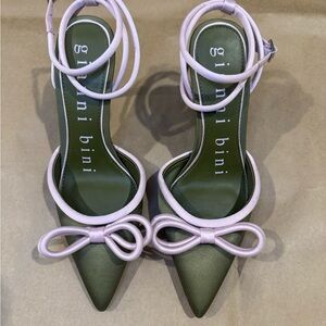 Gianni Bini Olive and Lavender Heels